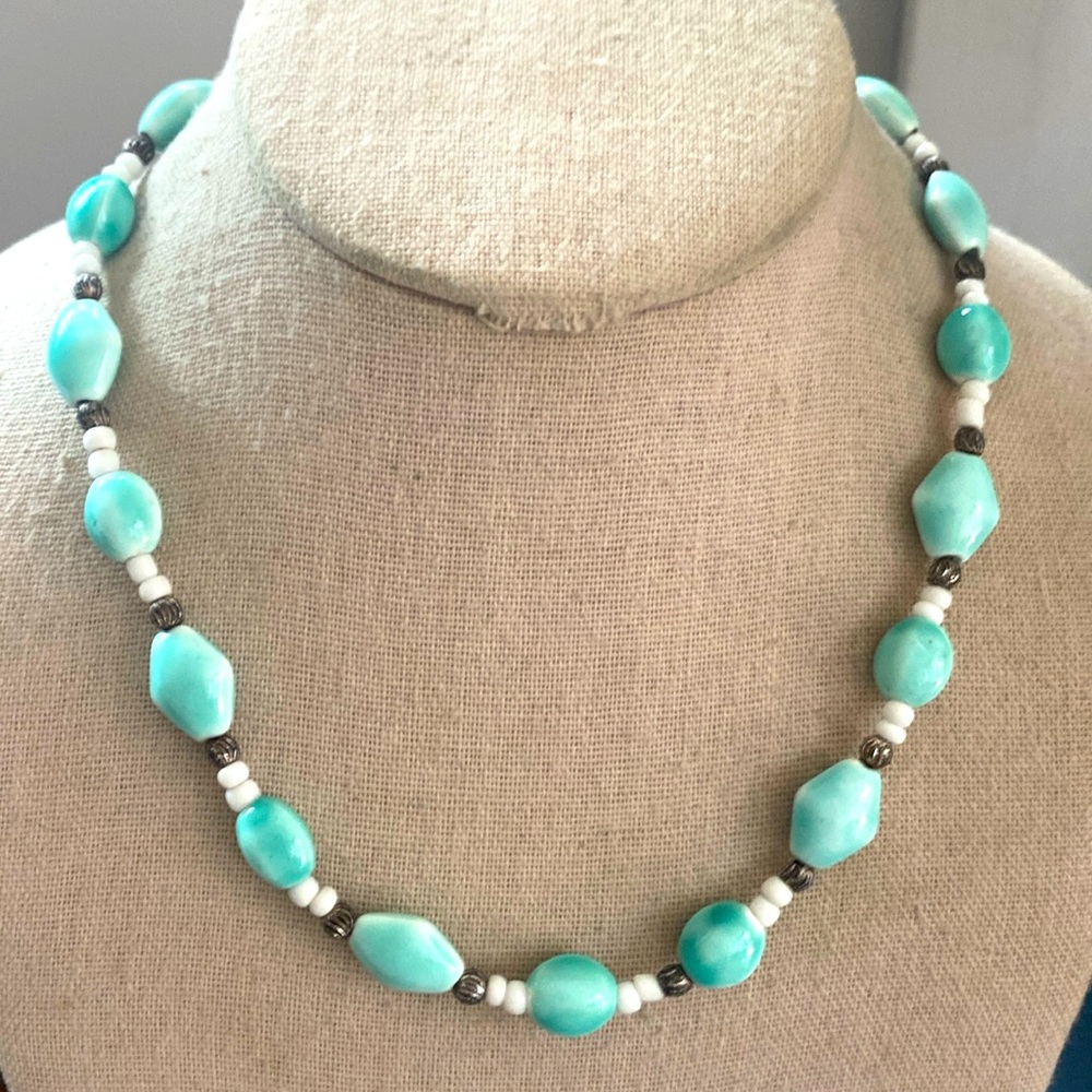 Ceramic beaded toggle close, 17 inch necklace